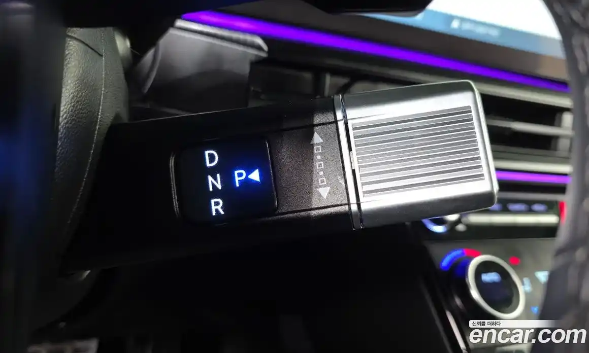 Hyundai Santa Fe 2024 1.6 Автомат в Москве № 126638, фото 20