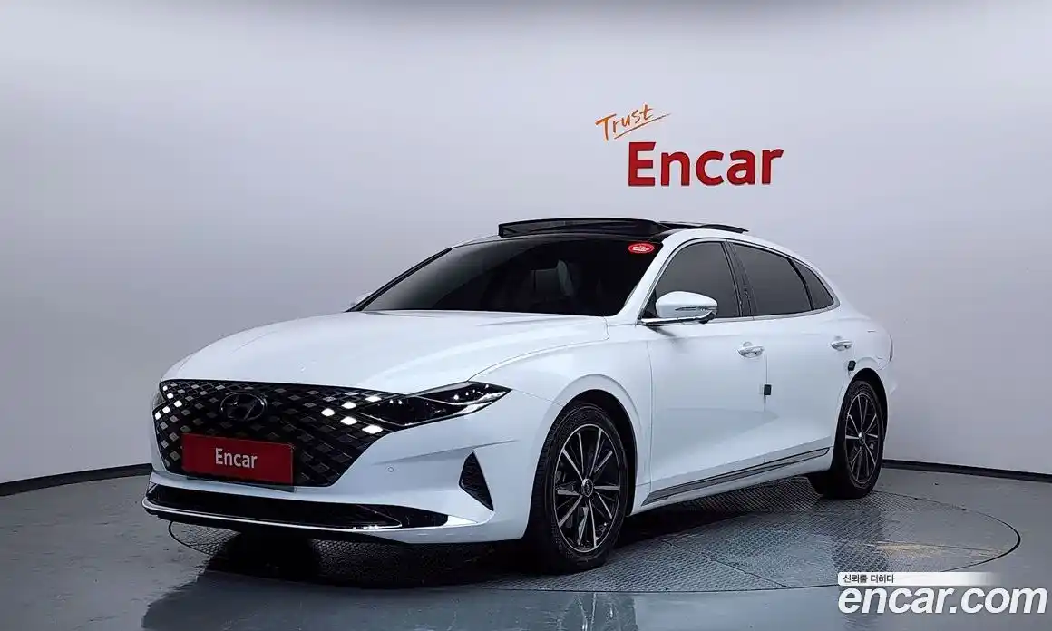 Hyundai Grandeur 2022 2.5 Автомат в Москве № 126885, фото 13