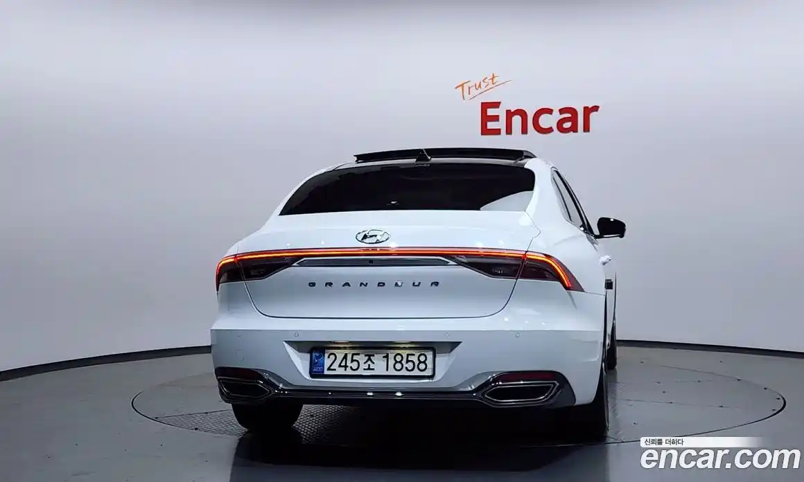 Hyundai Grandeur 2022 2.5 Автомат в Москве № 126885, фото 3