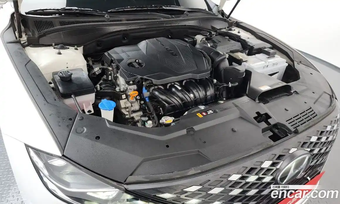 Hyundai Grandeur 2022 2.5 Автомат в Москве № 126885, фото 4