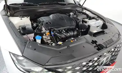 Hyundai Grandeur 2022 2.5 Автомат в Москве № 126885, миниатюра 4