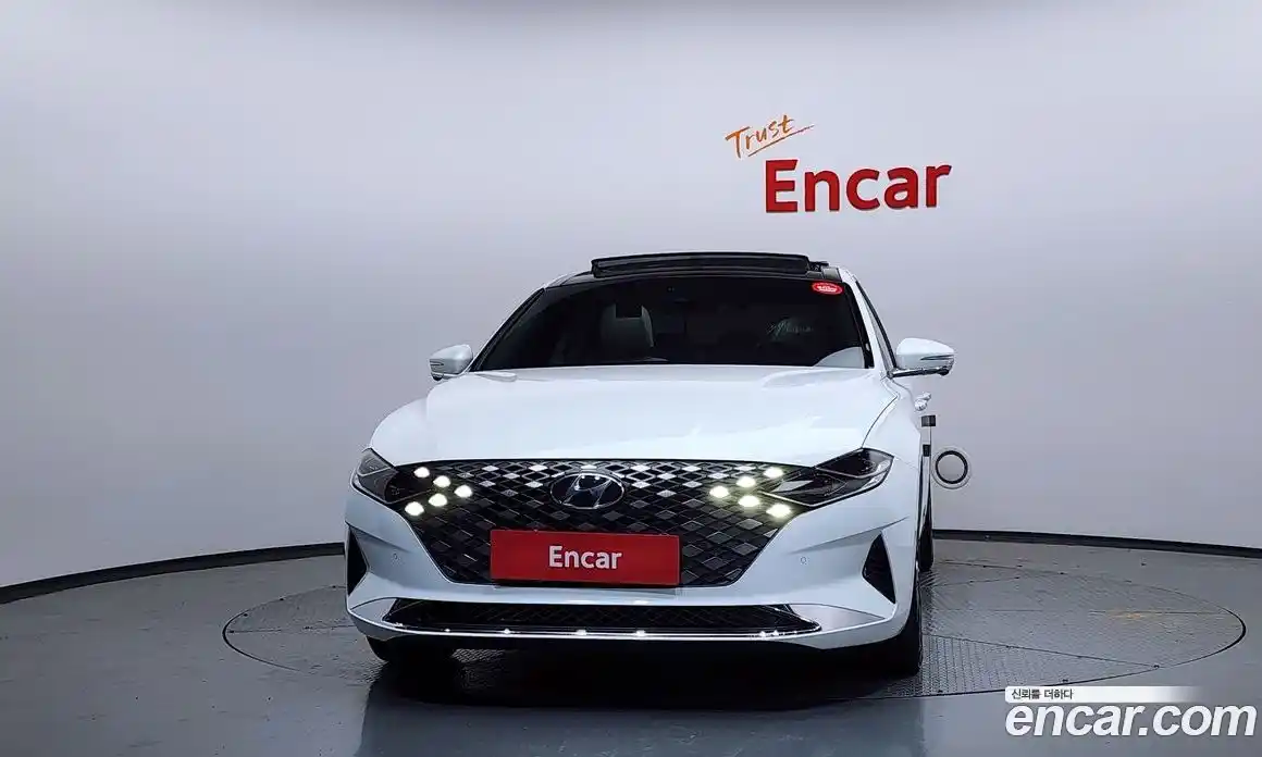 Hyundai Grandeur 2022 2.5 Автомат в Москве № 126885, фото 8