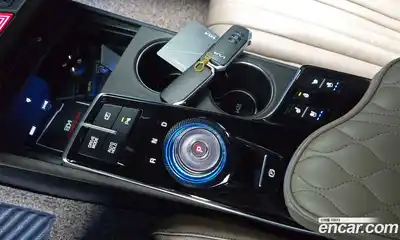 Kia K8 2022 3.5 Автомат в Москве № 128594, миниатюра 2