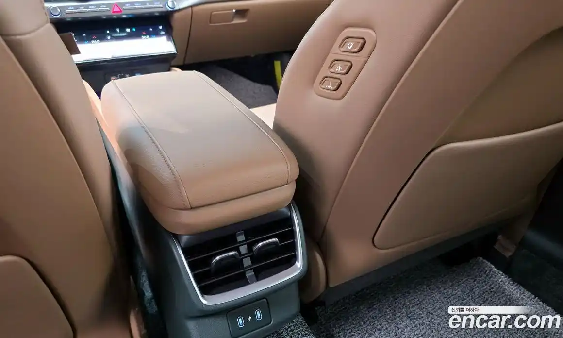 Hyundai Grandeur 2026 1.6 Автомат в Москве № 129535, фото 18