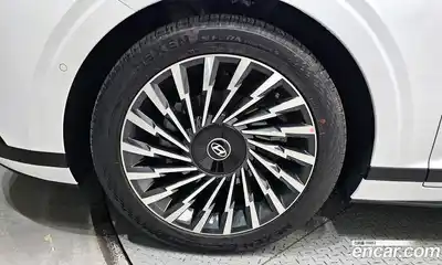 Hyundai Grandeur 2026 1.6 Автомат в Москве № 129535, миниатюра 4