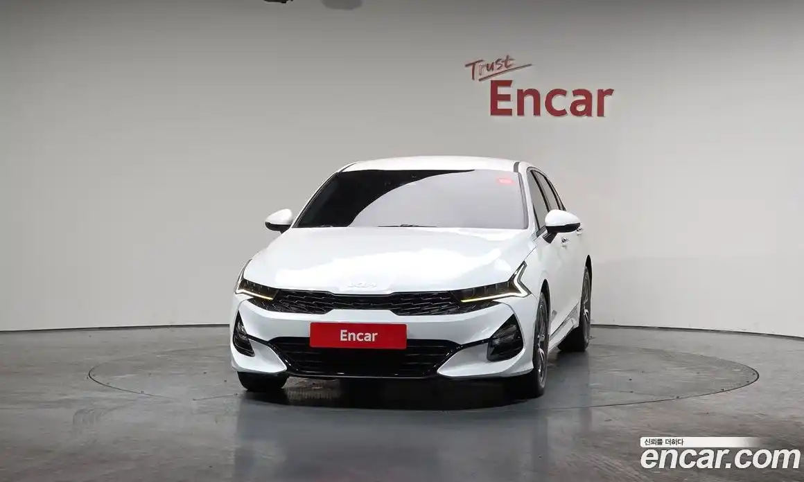 Kia K5 2022 2.0 Автомат в Москве № 132111, фото 17