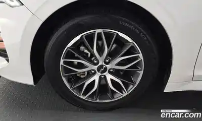 Kia K5 2022 2.0 Автомат в Москве № 132111, миниатюра 10