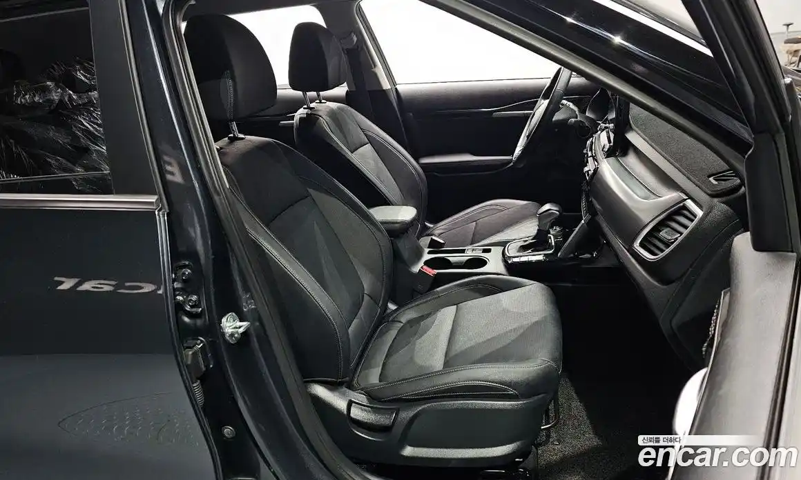 Kia Seltos 2023 1.6 Автомат в Москве № 132264, фото 13