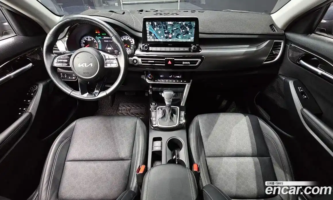 Kia Seltos 2023 1.6 Автомат в Москве № 132264, фото 15