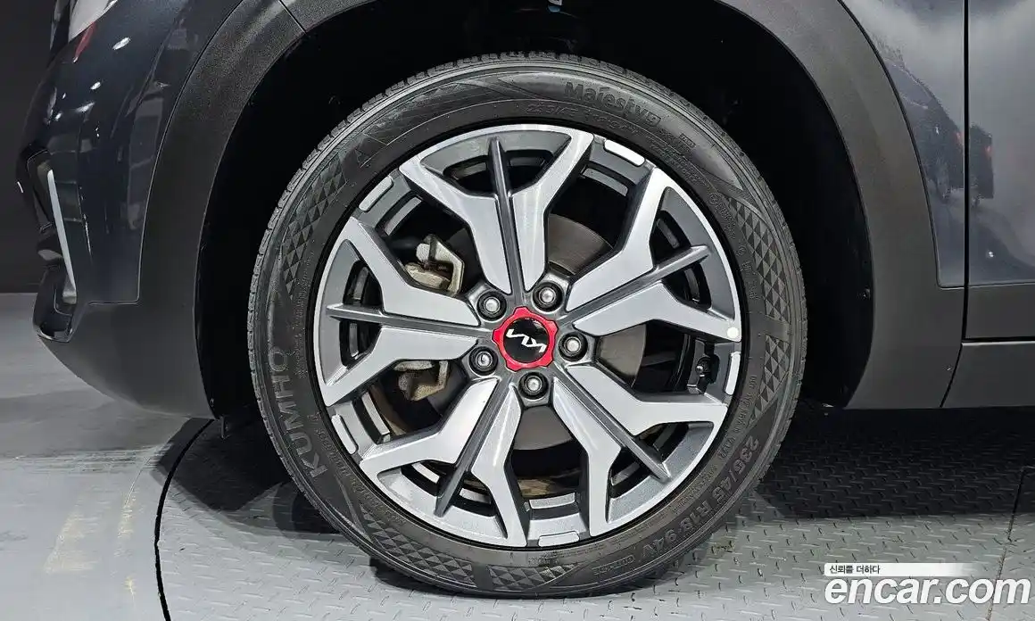 Kia Seltos 2023 1.6 Автомат в Москве № 132264, фото 19