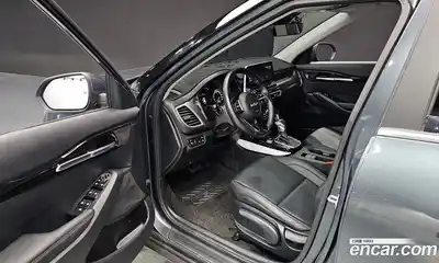 Kia Seltos 2023 1.6 Автомат в Москве № 132264, миниатюра 3