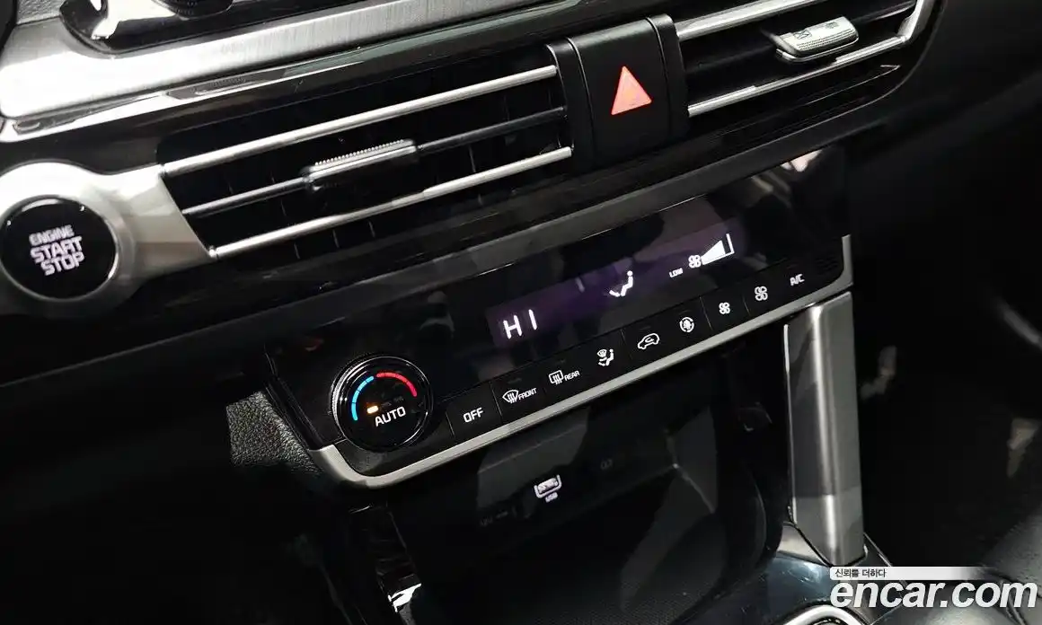 Kia Seltos 2023 1.6 Автомат в Москве № 132264, фото 4