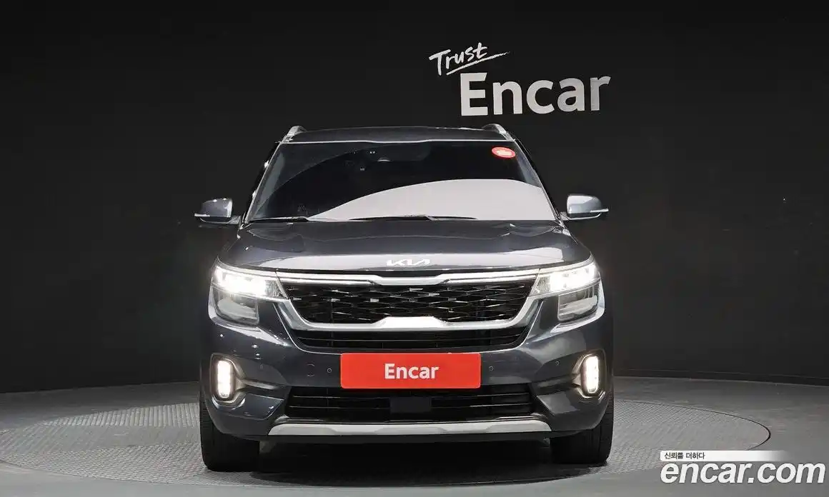 Kia Seltos 2023 1.6 Автомат в Москве № 132264, фото 5