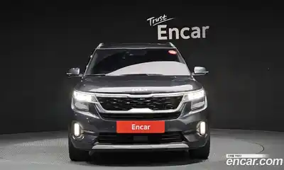 Kia Seltos 2023 1.6 Автомат в Москве № 132264, миниатюра 5