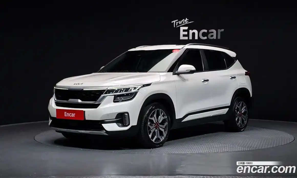 Kia Seltos 2023 1.6 Автомат в Москве № 132896, фото 13