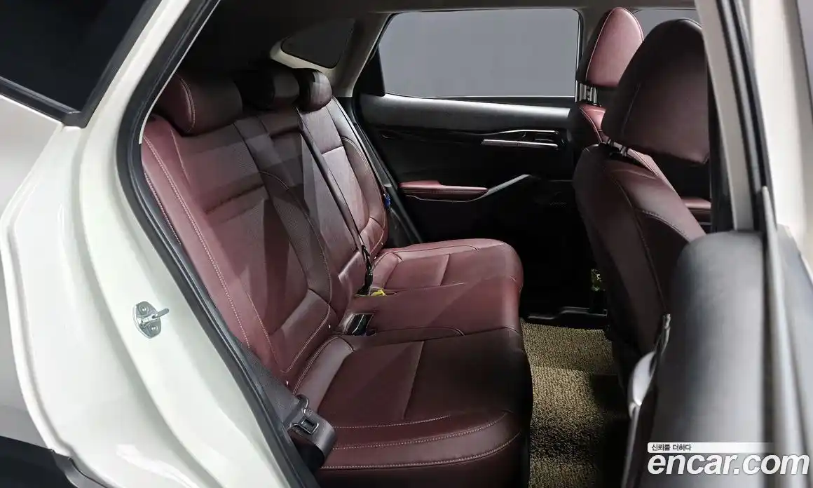 Kia Seltos 2023 1.6 Автомат в Москве № 132896, фото 7