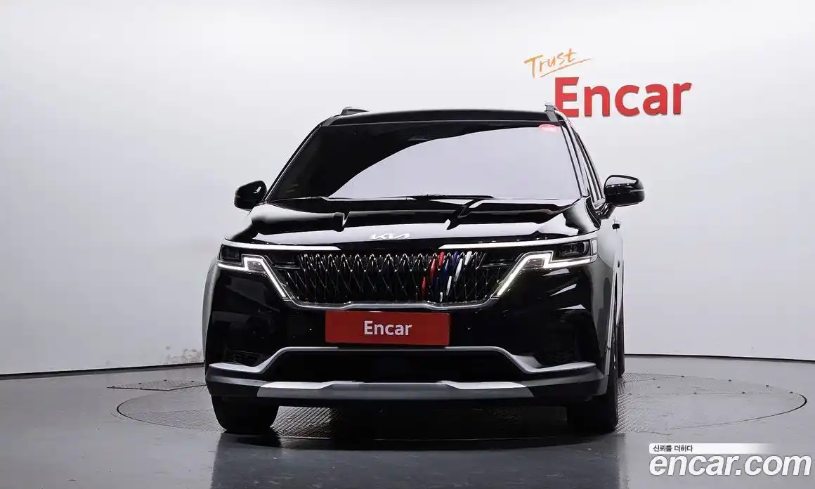 Kia Canival 2022 2.2 Автомат в Москве № 133346, фото 15