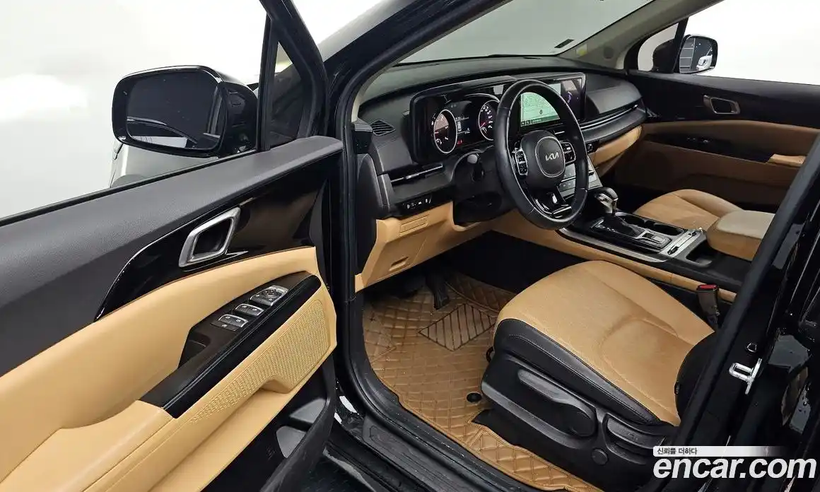 Kia Canival 2022 2.2 Автомат в Москве № 133346, фото 17