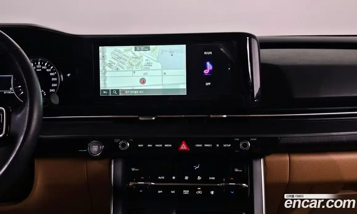 Kia Canival 2022 2.2 Автомат в Москве № 133346, фото 8