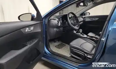 Kia K3 2022 1.6 Автомат в Москве № 133465, миниатюра 5