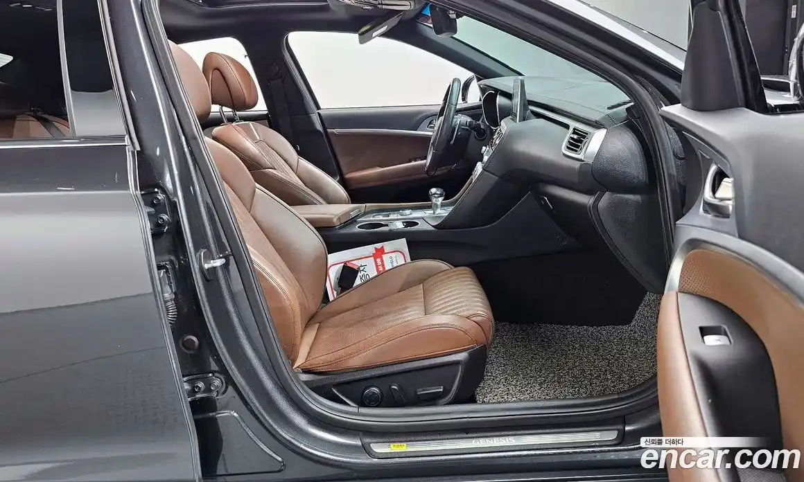 Genesis G70 2019 2.0 Автомат в Москве № 13383, фото 3