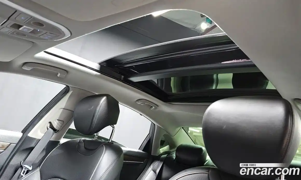 Genesis G80 2017 3.3 Автомат в Москве № 135594, фото 12