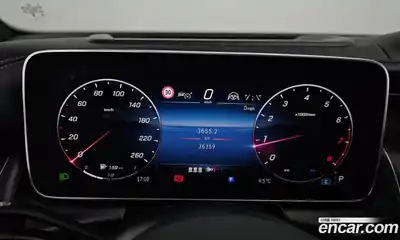 Mercedes-Benz GLC-Class 2024 2.0 Автомат в Москве № 138351, миниатюра 4