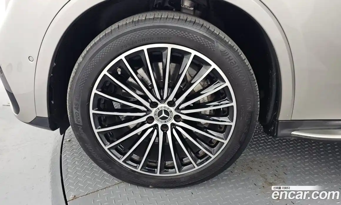 Mercedes-Benz GLC-Class 2024 2.0 Автомат в Москве № 138351, фото 5