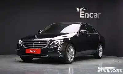 Mercedes-Benz E-Class 2018 1.9 Автомат в Москве № 141782, миниатюра 4