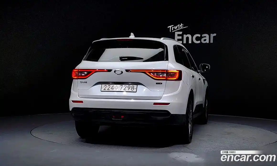 Renault QM6 2018 2.0 Автомат в Москве № 147076, фото 9