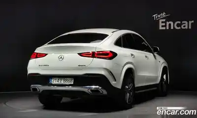 Mercedes-Benz GLE-Class 2021 2.0 Автомат в Москве № 147360, миниатюра 2