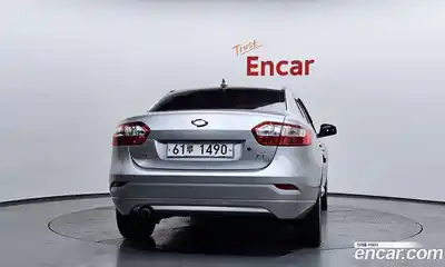 Renault SM3 2011 1.6 Автомат в Москве № 147430, миниатюра 8