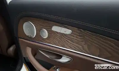 Mercedes-Benz E-Class, 2023