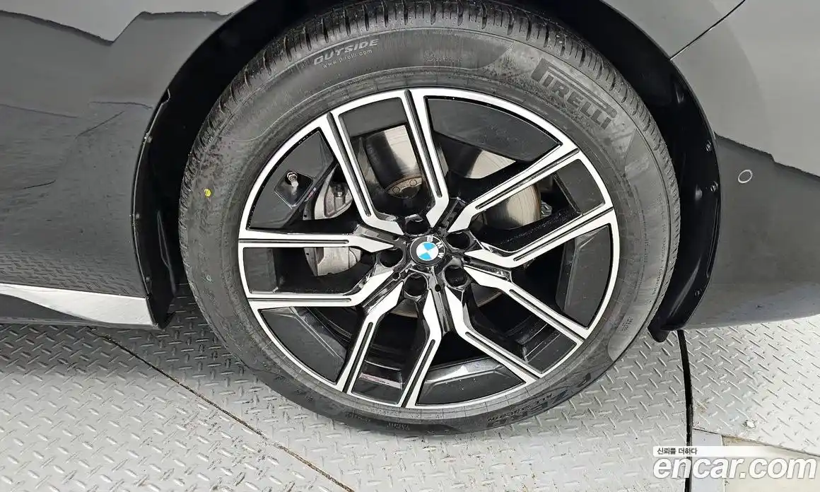 BMW 7-Series 2024 3.0 Автомат в Москве № 154890, фото 11