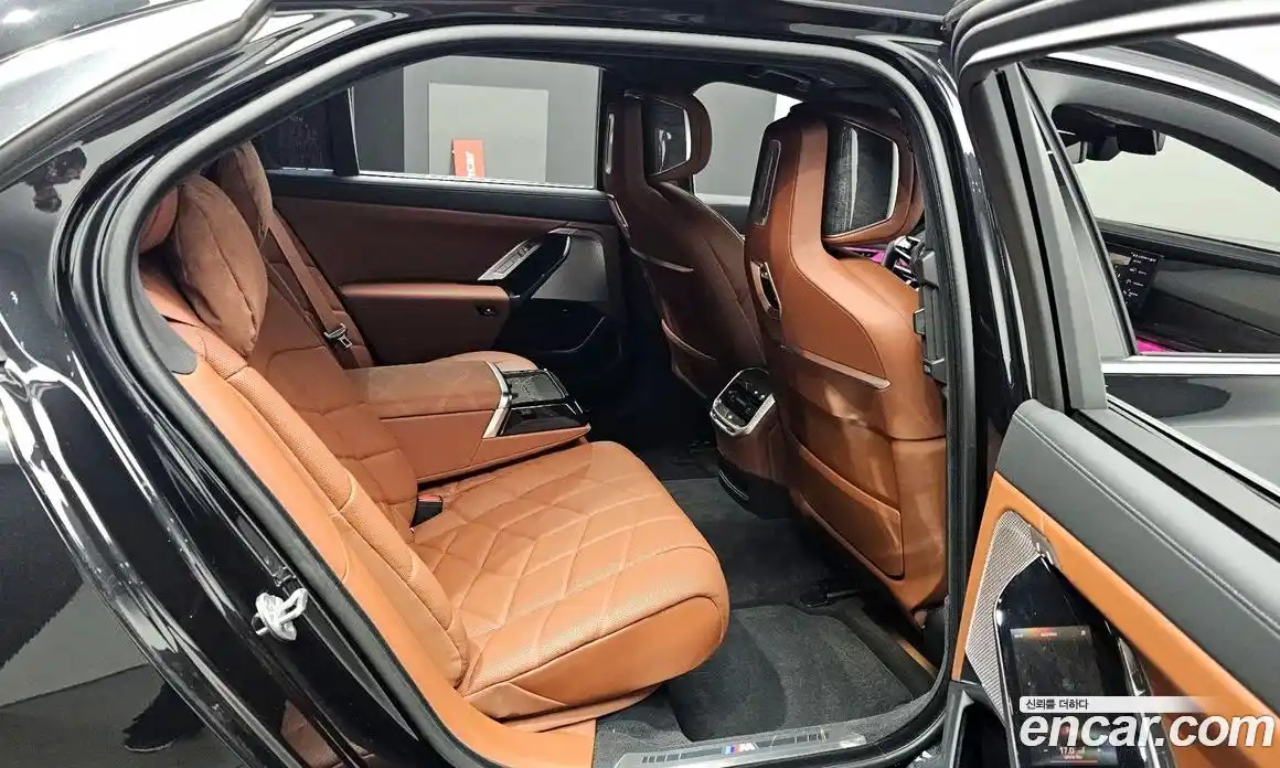 BMW 7-Series 2024 3.0 Автомат в Москве № 154890, фото 9