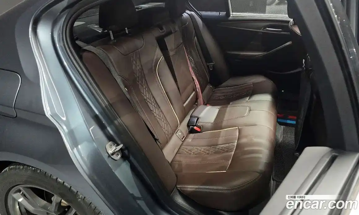 BMW 5-Series 2019 2.0 Автомат в Москве № 157655, фото 16