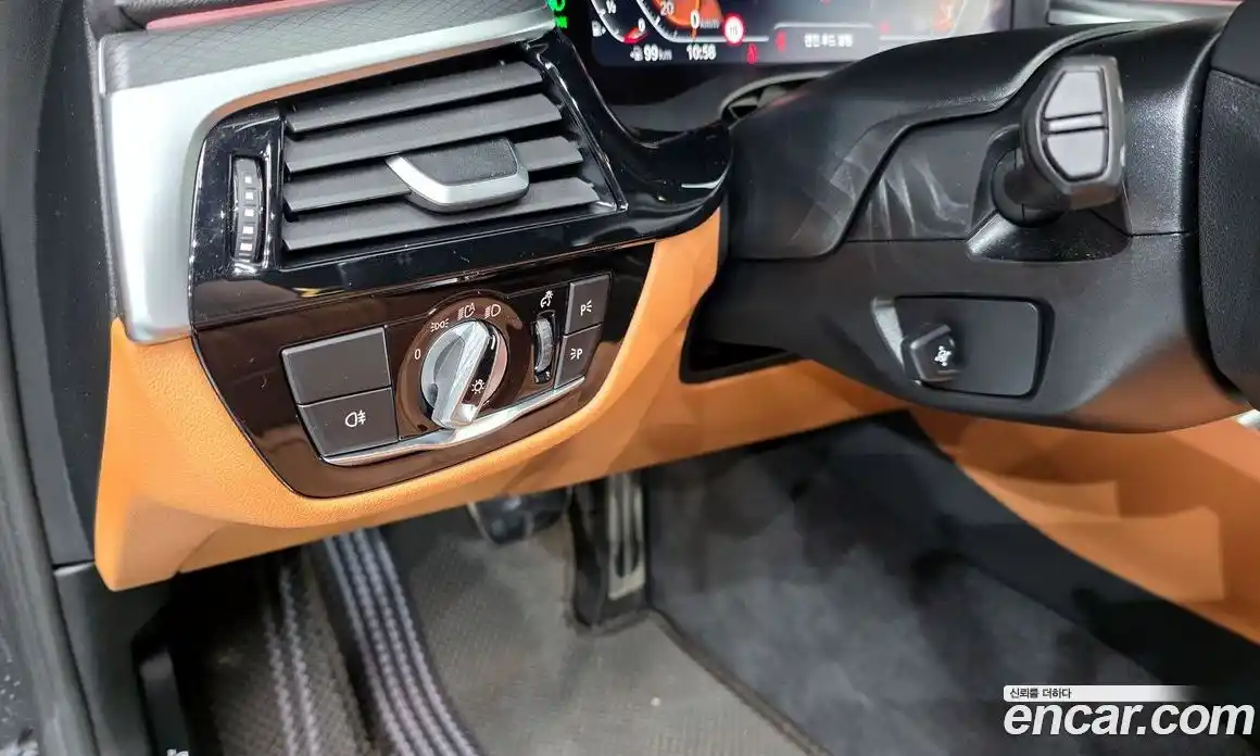 BMW 5-Series 2023 2.0 Автомат в Москве № 159061, фото 15