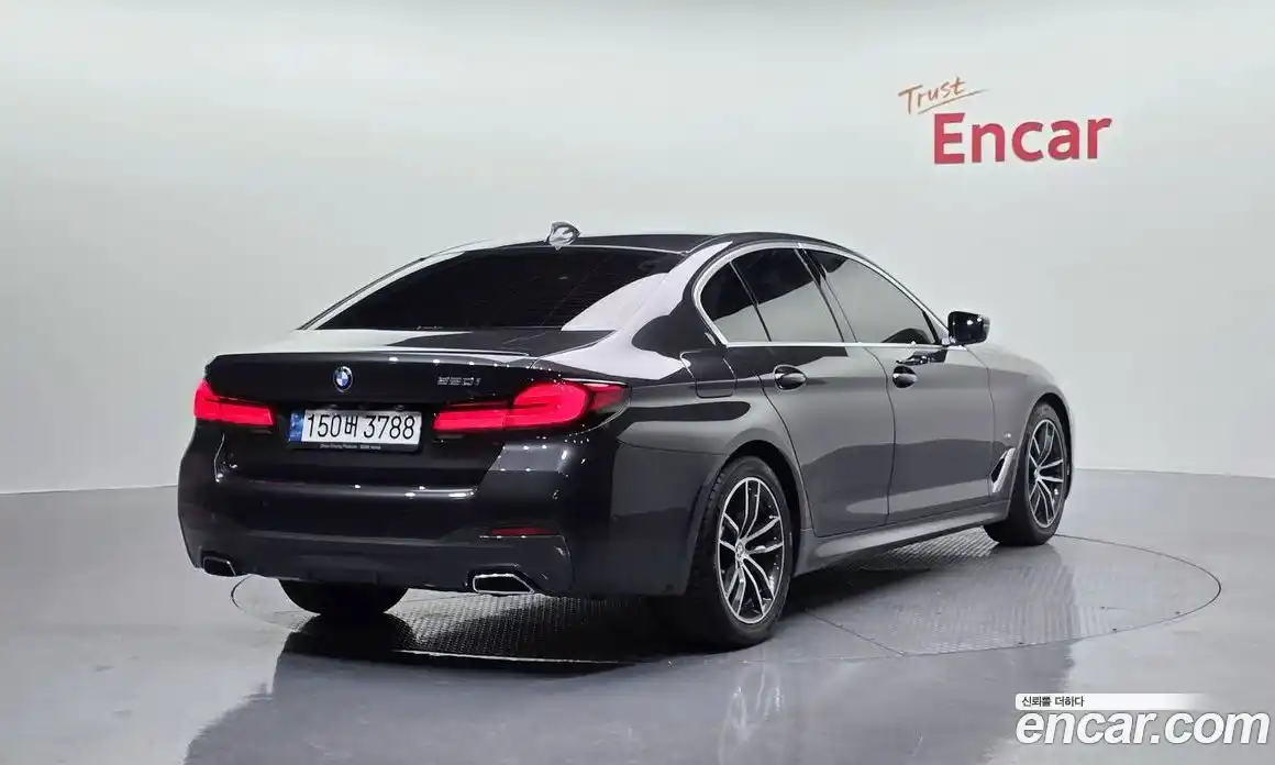 BMW 5-Series 2023 2.0 Автомат в Москве № 159061, фото 20