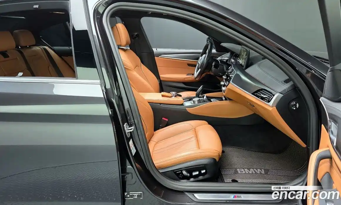 BMW 5-Series 2023 2.0 Автомат в Москве № 159061, фото 9