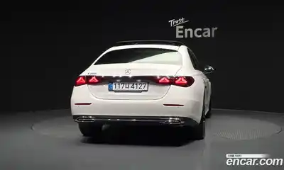 Mercedes-Benz E-Class 2025 2.0 Автомат в Москве № 160109, миниатюра 9