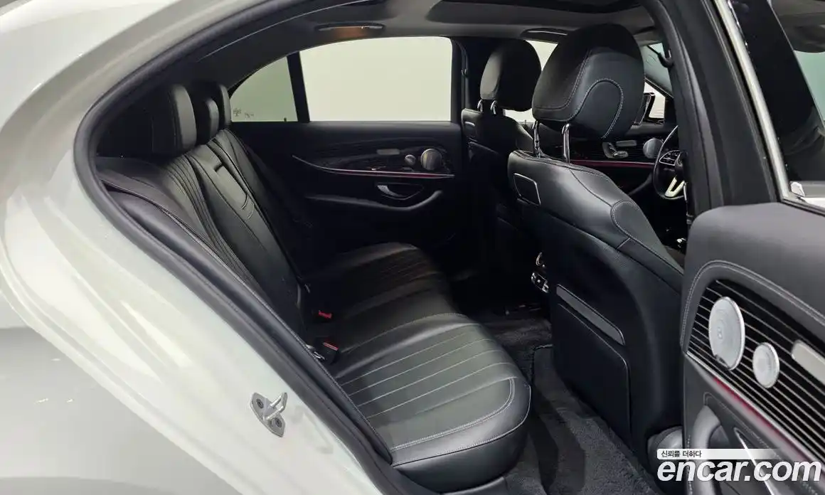 Mercedes-Benz E-Class 2019 3.0 Автомат в Москве № 161557, фото 12