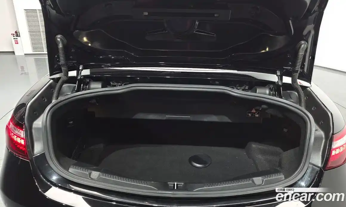 Mercedes-Benz E-Class 2021 3.0 Автомат в Москве № 161854, фото 15