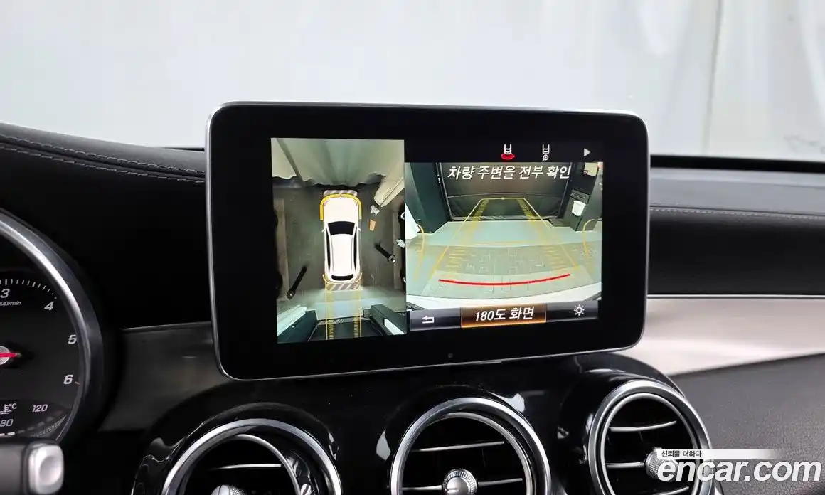 Mercedes-Benz GLC-Class 2018 2.1 Автомат в Москве № 161903, фото 17