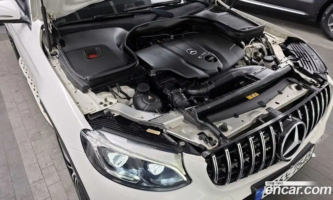 Mercedes-Benz GLC-Class 2018 2.1 Автомат в Москве № 161903, фото 9