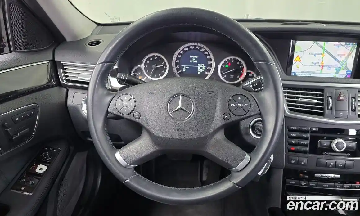 Mercedes-Benz E-Class 2010 3.0 Автомат в Москве № 162005, фото 17