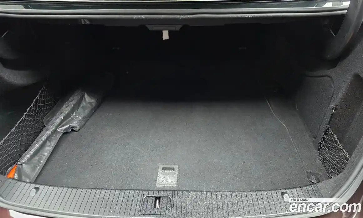 Mercedes-Benz E-Class 2010 3.0 Автомат в Москве № 162005, фото 3