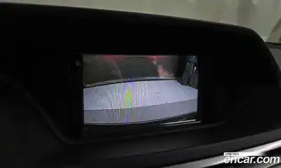 Mercedes-Benz E-Class 2010 3.0 Автомат в Москве № 162005, миниатюра 9