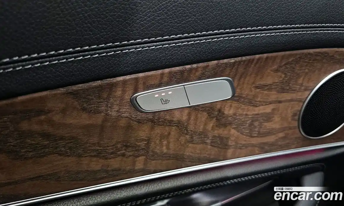 Mercedes-Benz E-Class 2017 1.9 Автомат в Москве № 162038, фото 16