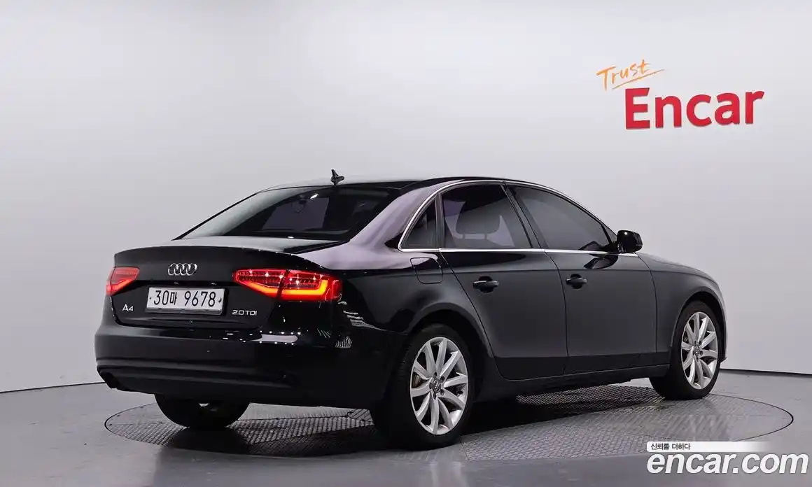 Audi A4 2013 2.0 Автомат в Москве № 163295, фото 12