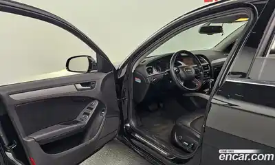 Audi A4 2013 2.0 Автомат в Москве № 163295, миниатюра 2